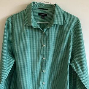 Lands End Women’s No Iron shirt.  Long Sleeves.